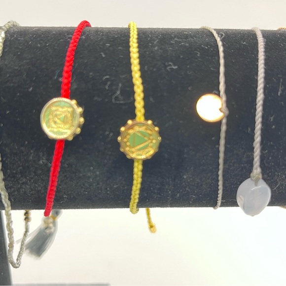 Assorted Adjustable Bracelets Set - Picture 5 of 6